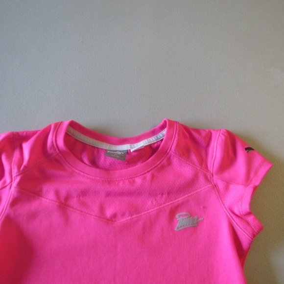 Pink Puma Top Size Medium - Picture 3 of 6